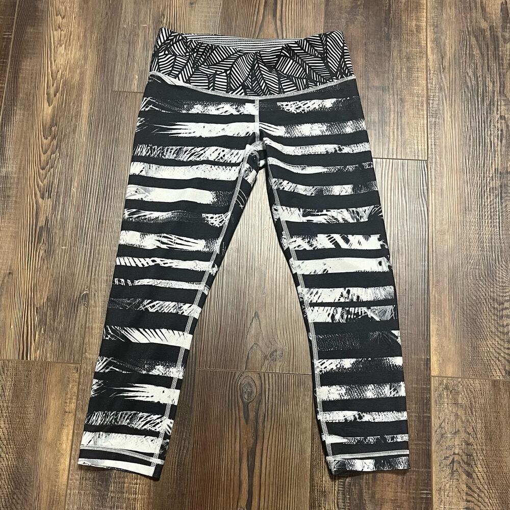 Lululemon Wunder Under Crop II Full-On Luon Shady Palms Black/White 6